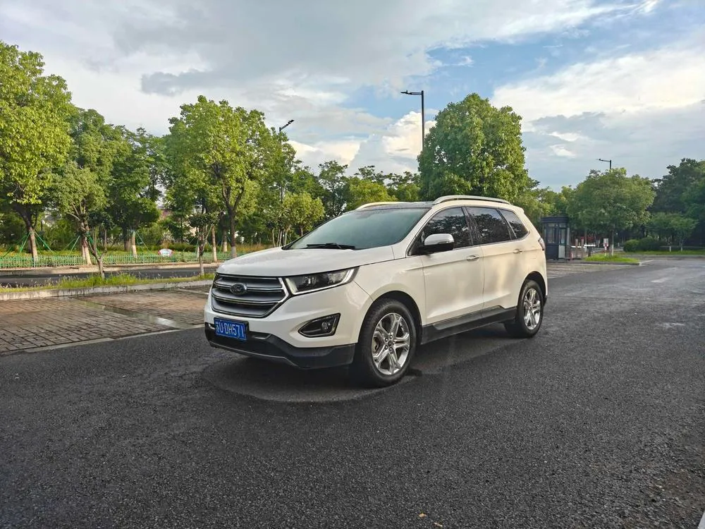 Ford Edge EcoBoost 245 4WD Sharp Version 7 Seater, 2016 — фото 1