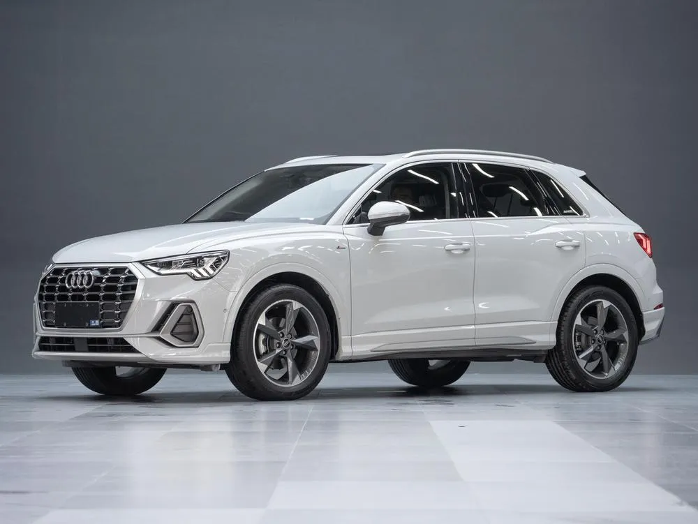 Audi Q3, 2022