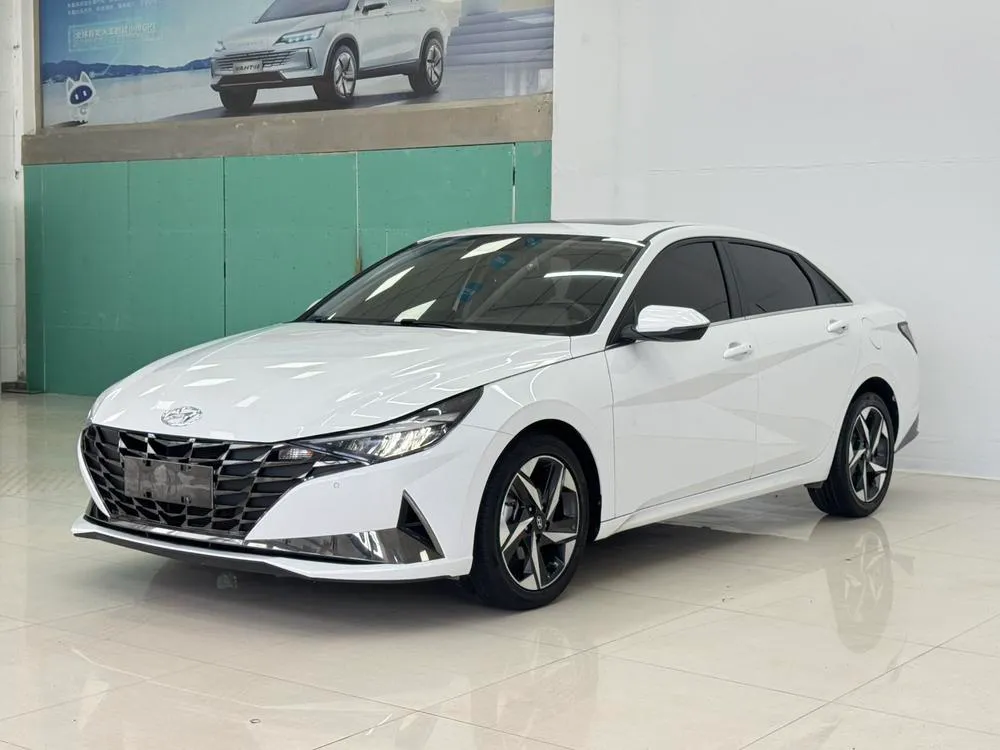 Hyundai Elantra 1.5L CVT GLX Elite Edition, 2022 — фото 1