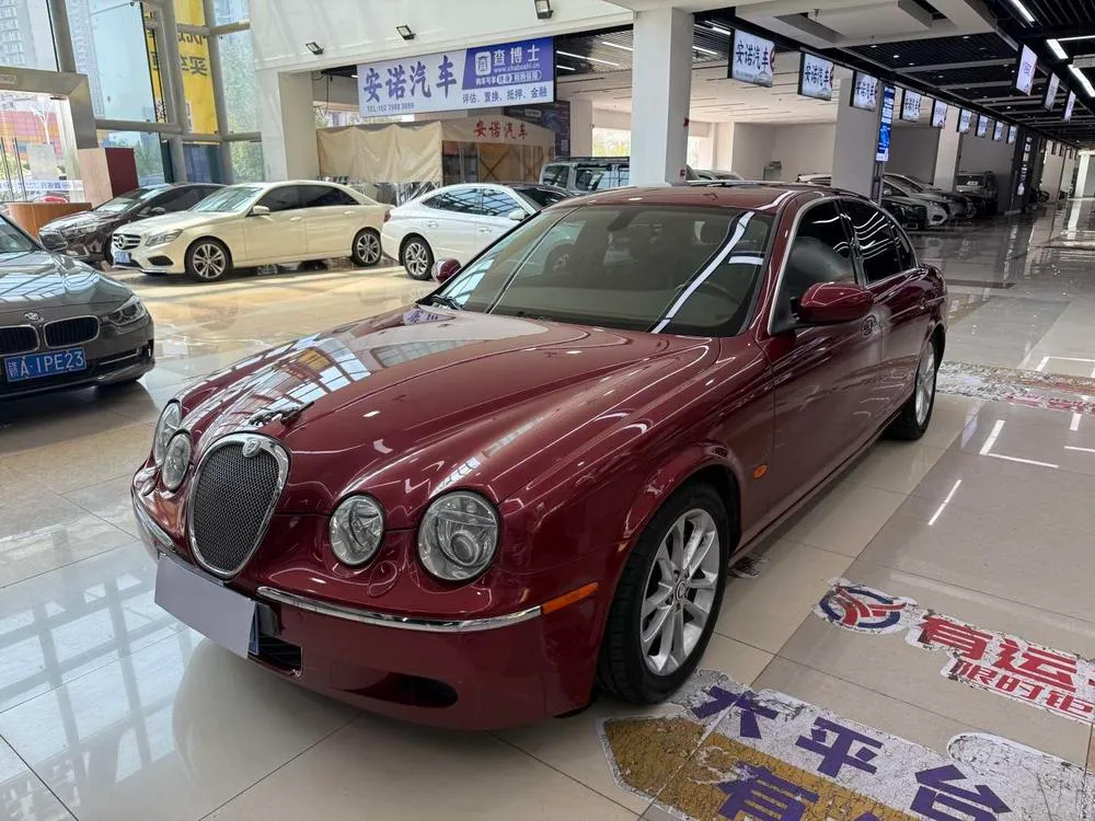 Jaguar S-Type, 2006