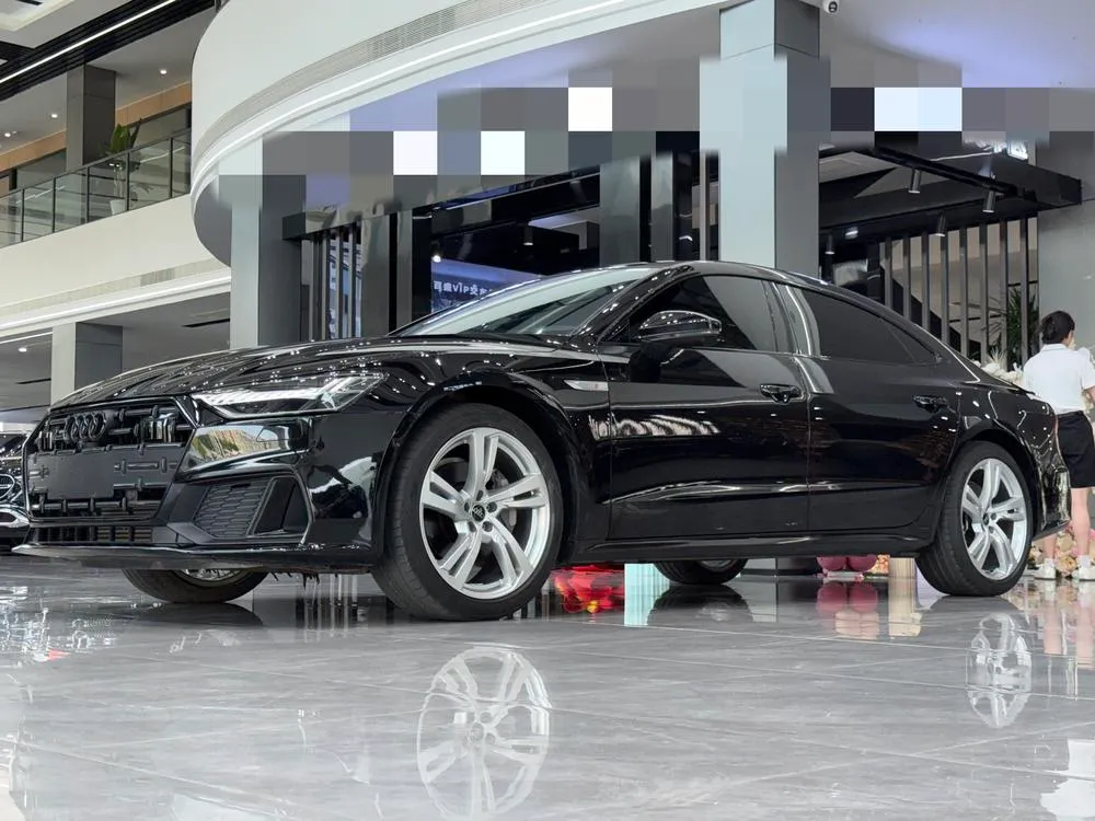 Audi A7L, 2022
