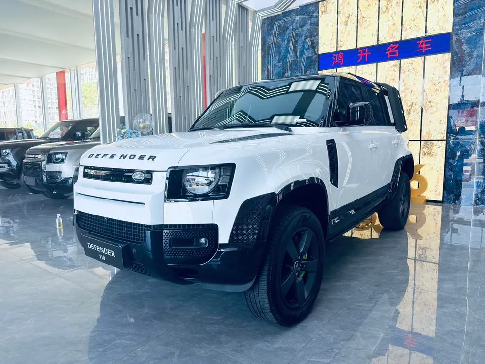 Land Rover Defender 110 3.0T P400 HSE X-DYNAMIC, 2025 — фото 1