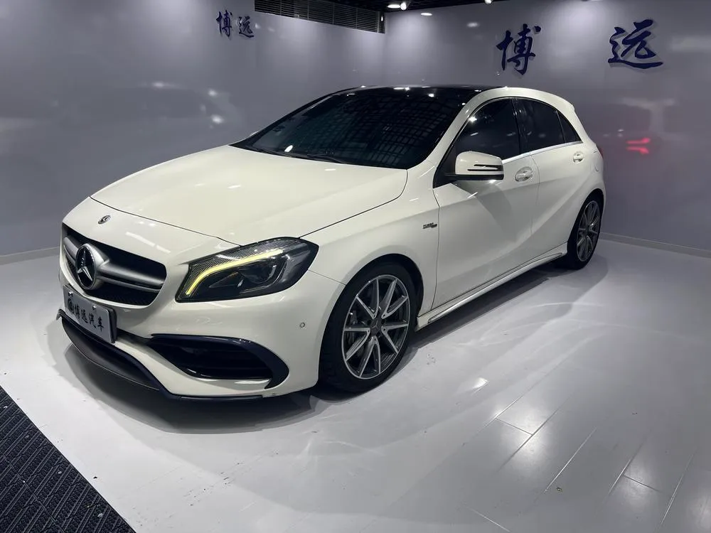 Mercedes-Benz A-Class AMG (Import) Facelift AMG A 45 4MATIC CN5, 2017 — фото 1