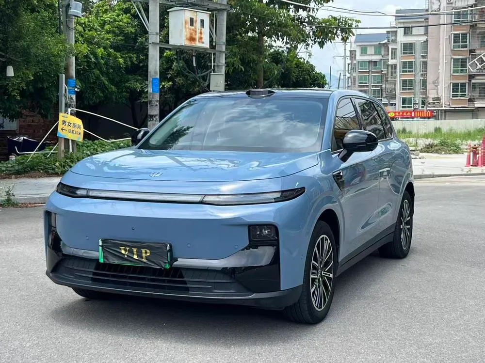 Leapmotor B10, 2025
