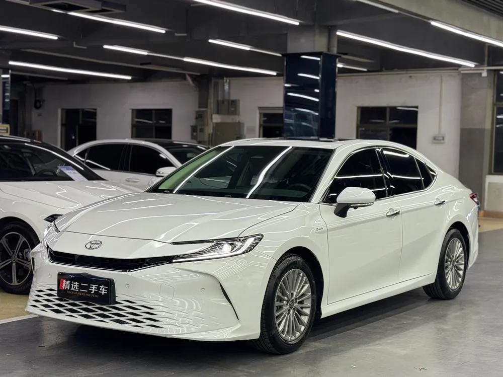 Toyota Camry, 2024