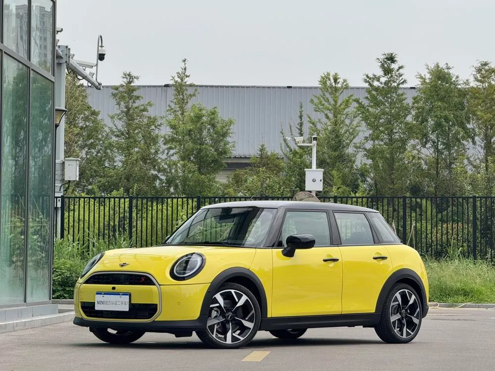 MINI MINI 2.0T COOPER S Edition Artist, 2025 — фото 1