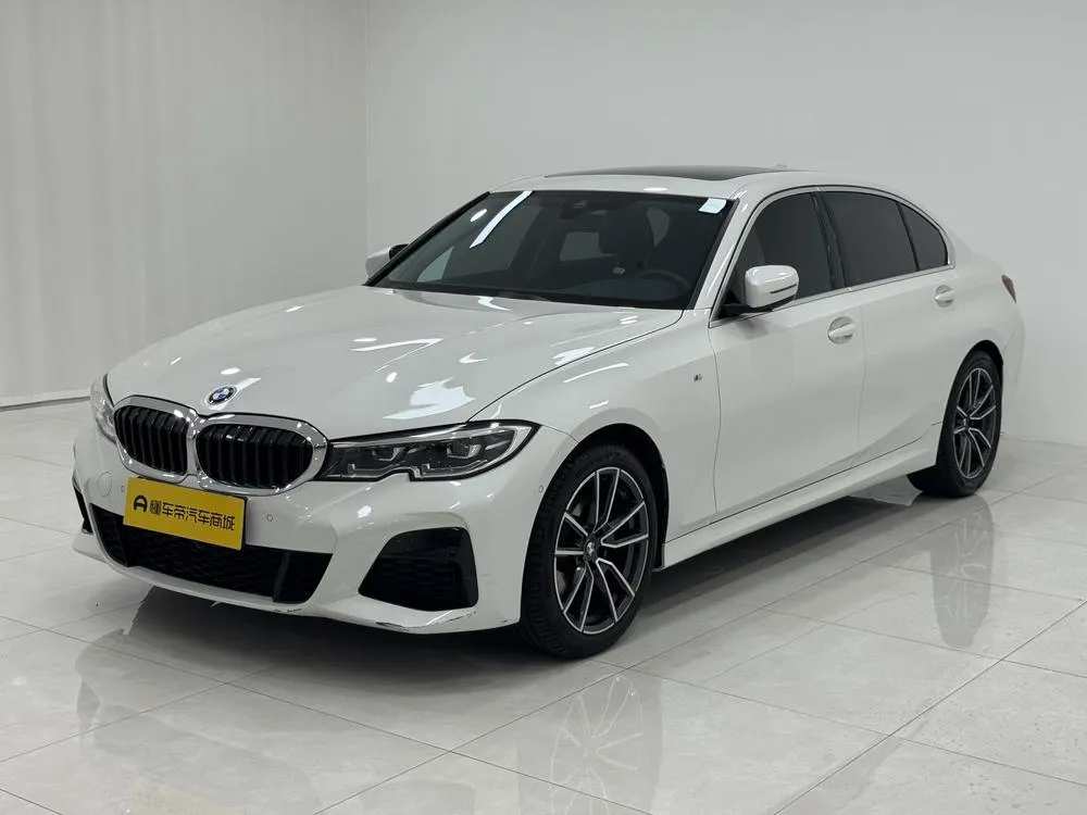 BMW 3-Series, 2021