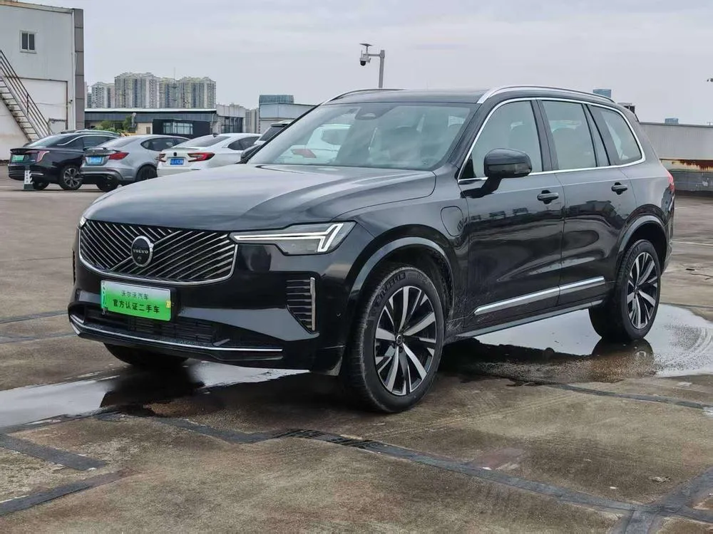 Volvo XC90 PHEV, 2025