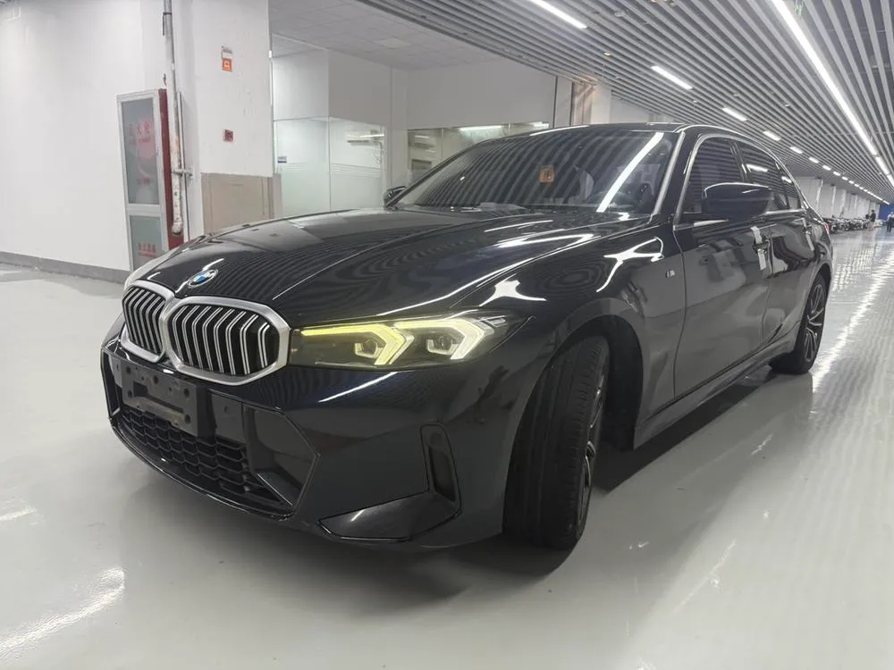 BMW 3-Series, 2023