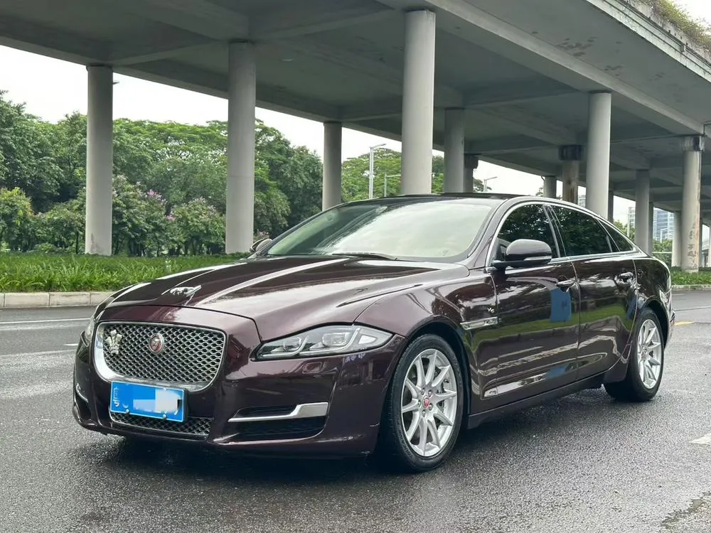 Jaguar XJ, 2016