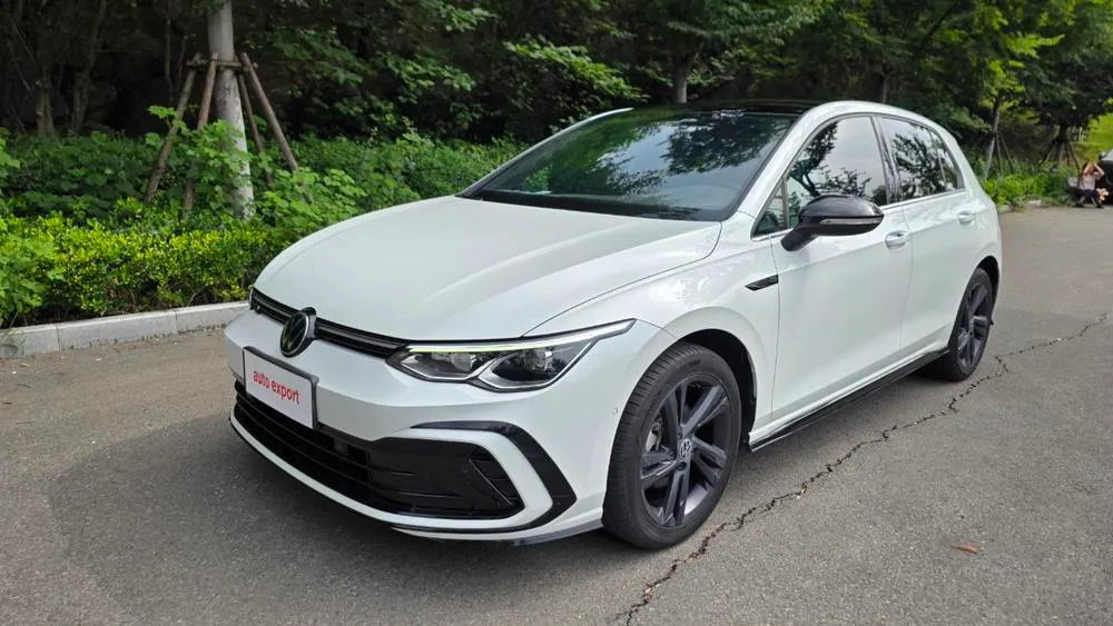 Volkswagen Golf, 2021