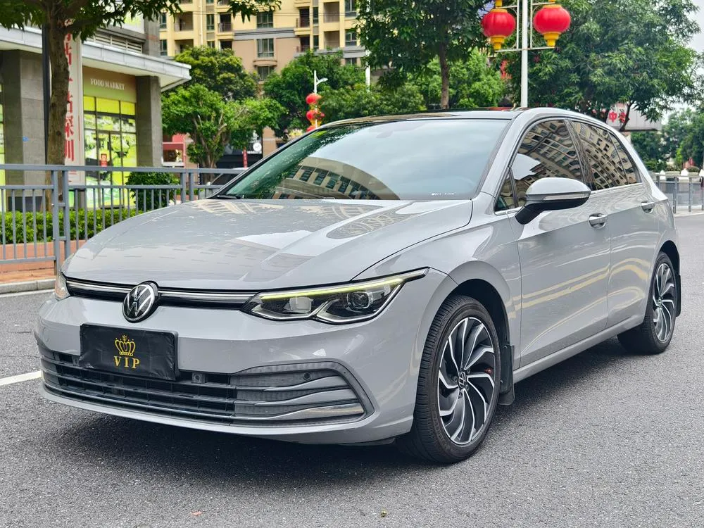 Volkswagen Golf, 2021