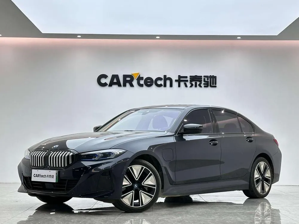 BMW i3 eDrive40L тёмный пакет спортпакет, 2023 — фото 1