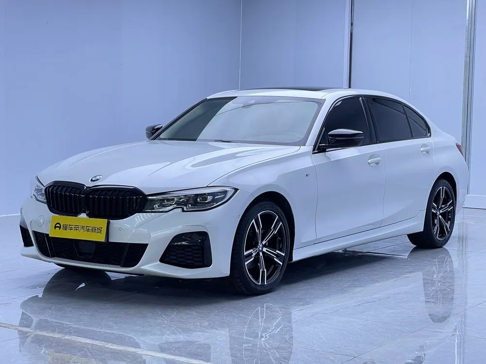 BMW 3-Series, 2021
