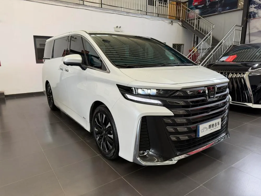 Toyota Vellfire 2.5L Auto 4WD 7 Seater Parallel Import, 2024 — фото 1