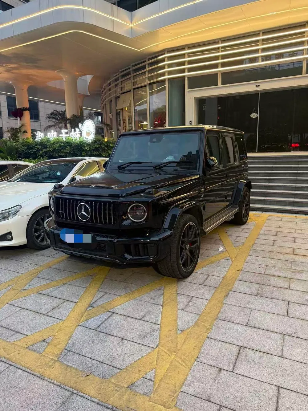 Mercedes-Benz G-Class AMG AMG G 63, 2023 — фото 1