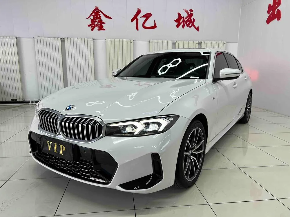 BMW 3-Series, 2023