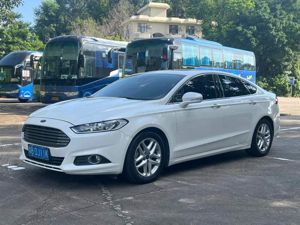Ford Mondeo, 2013