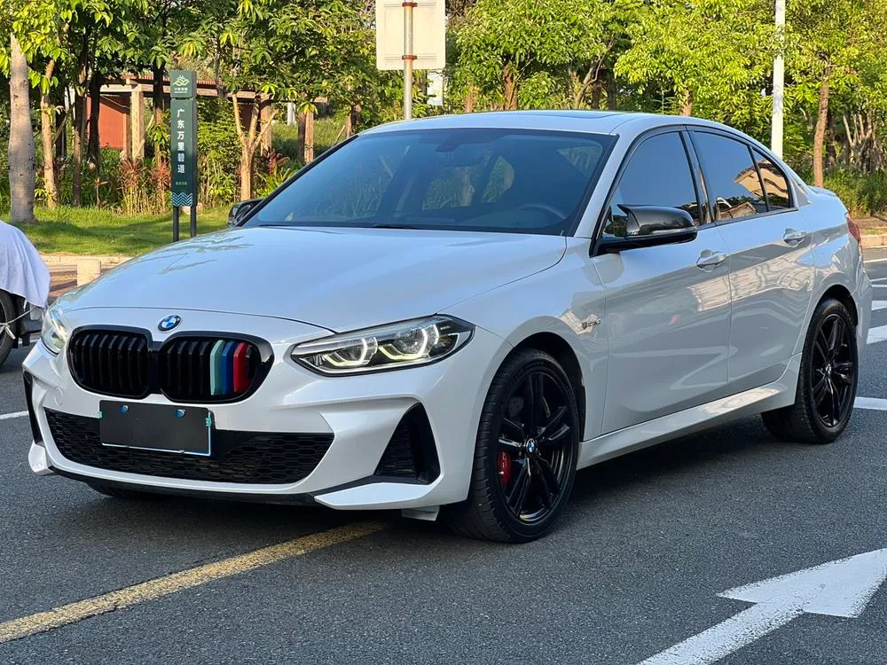 BMW 1-Series, 2021