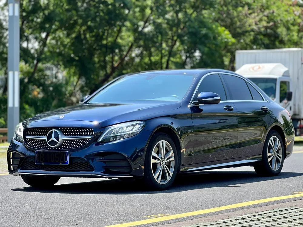 Mercedes-Benz C-Class, 2019