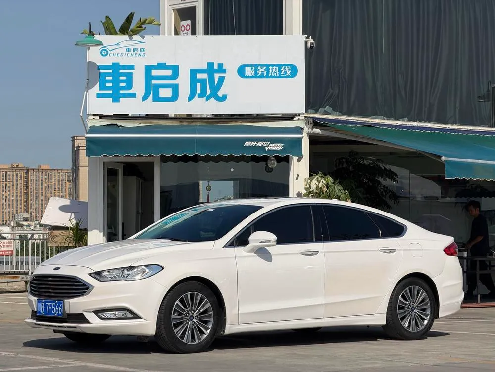 Ford Mondeo EcoBoost 180 Fashion Version, 2018 — фото 1