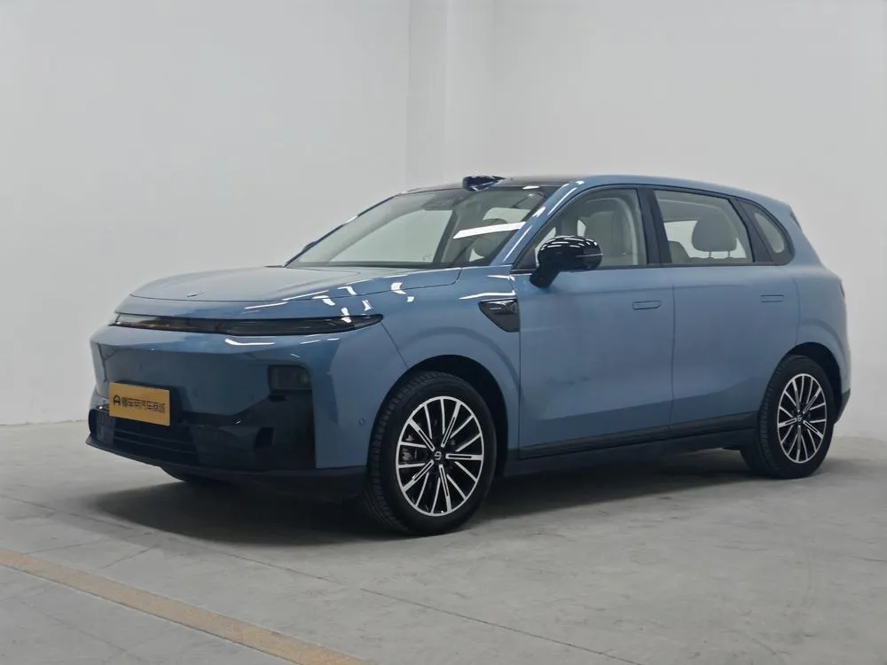 Leapmotor B10, 2025