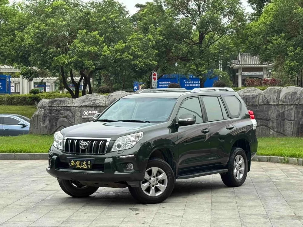 Toyota Prado (Import) 2.7L Parallel Import, 2013 — фото 1