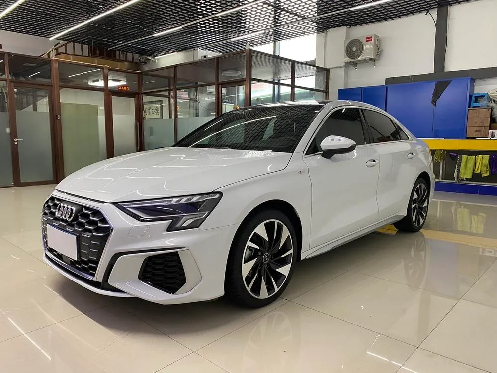 Audi A3 A3L Limousine 35 TFSI Fashion Sport Version, 2023 — фото 1