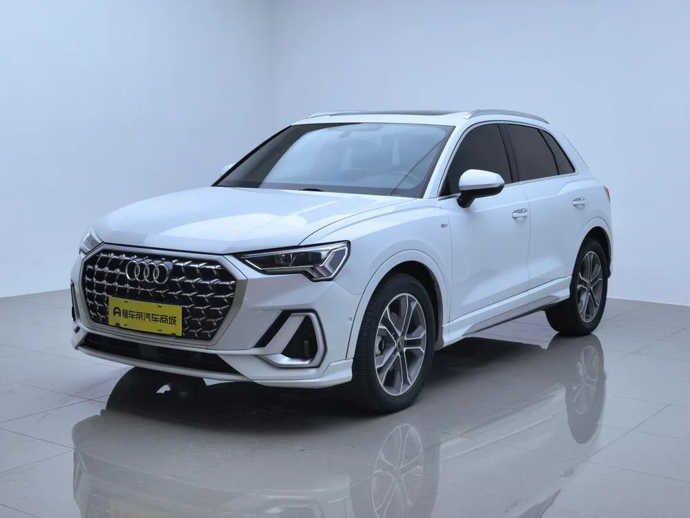 Audi Q3 40 TFSI Fashion Version, 2024 — фото 1
