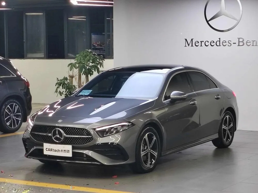 Mercedes-Benz A-Class A 200 L Sport Fashion Edition, 2023 — фото 1