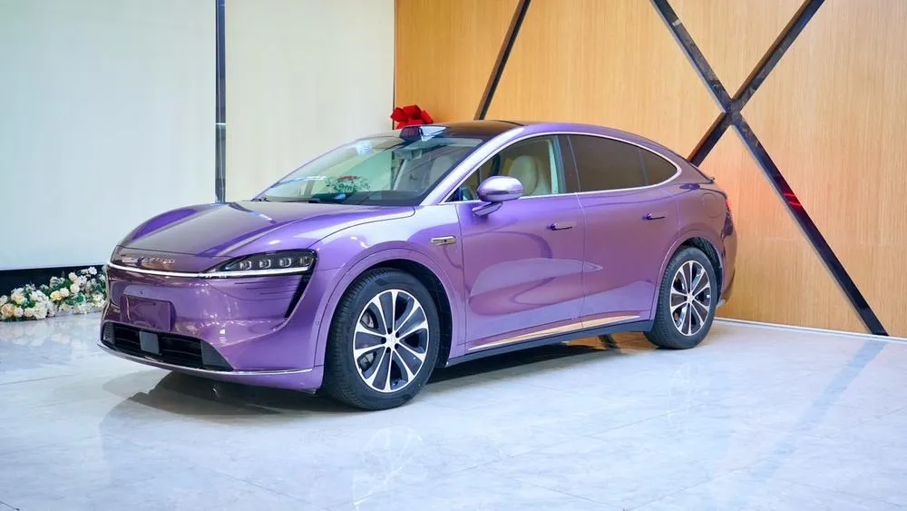 Maextro Luxeed R7 EREV 53.4kWh Max RWD Edition, 2025 — фото 1