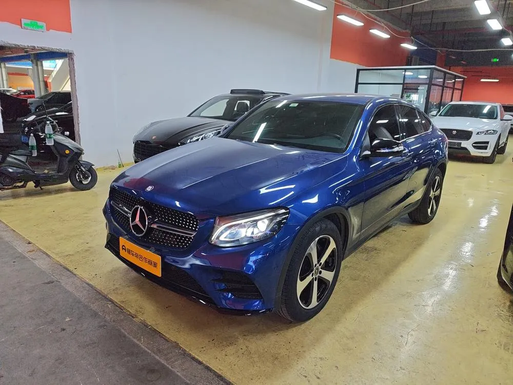 Mercedes-Benz GLC Coupe GLC 200 4MATIC Coupe SUV, 2017 — фото 1