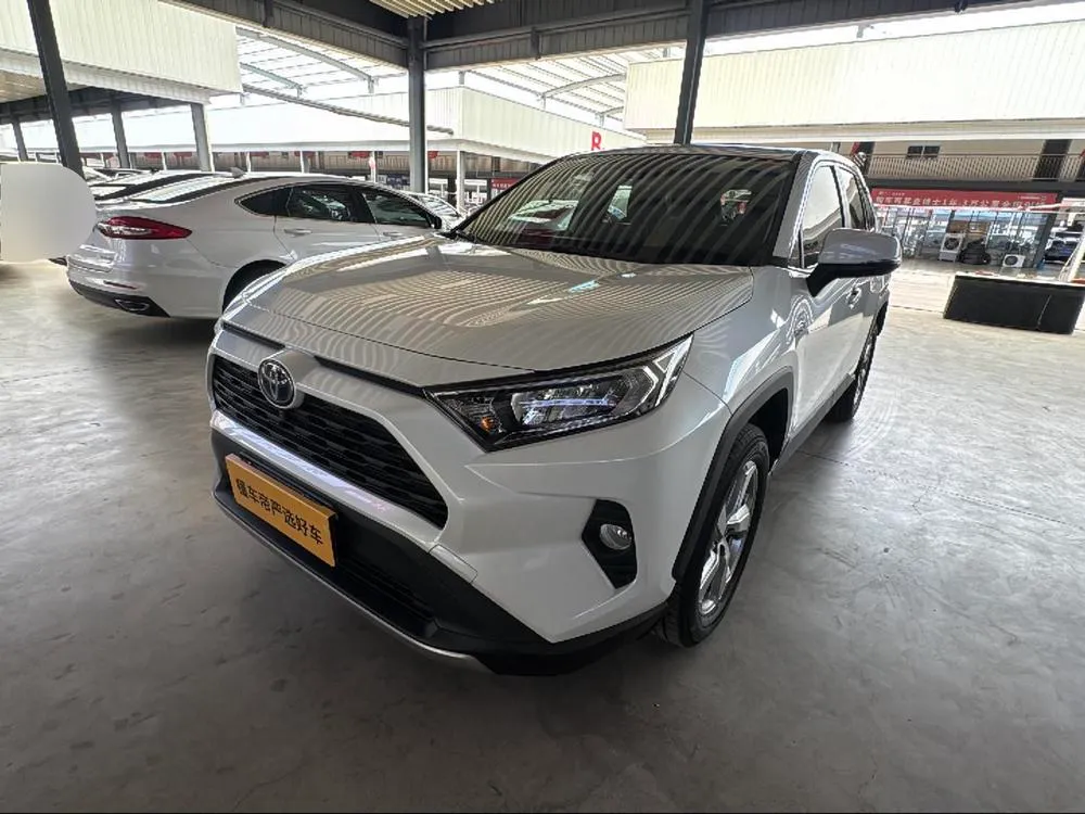 Toyota RAV4 Facelift Dual Engine 2.5L CVT 2WD Elite Edition, 2021 — фото 1