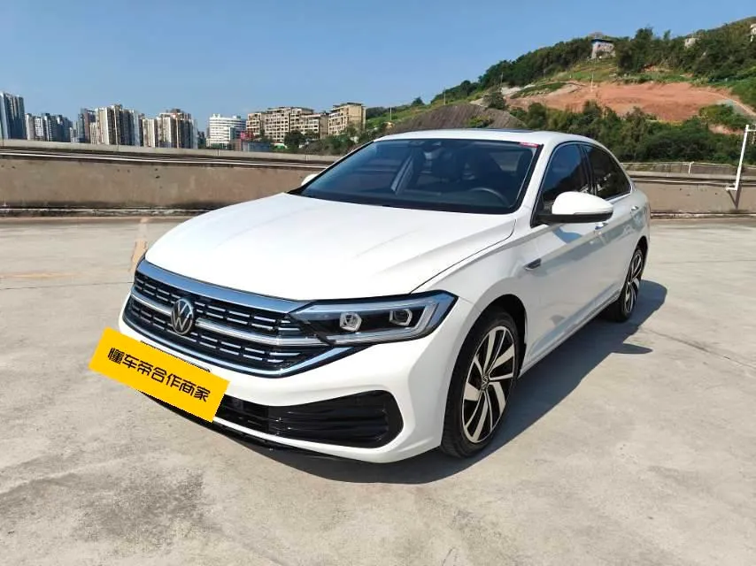 Volkswagen Sagitar 300TSI DSG Edition, 2023 — фото 1
