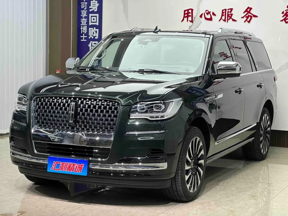 Lincoln Navigator 3.5T Edition, 2022 — фото 1