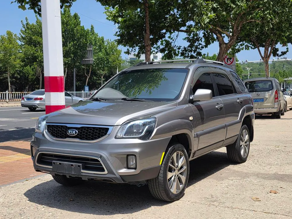 Kia Sportage 2.0L Auto 2WD Edition GL, 2013 — фото 1