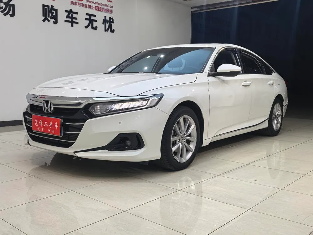 Honda Accord 260TURBO Luxury Edition, 2022 — фото 1