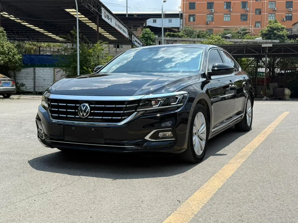 Volkswagen Passat 330TSI Elite Edition CN6, 2020 — фото 1