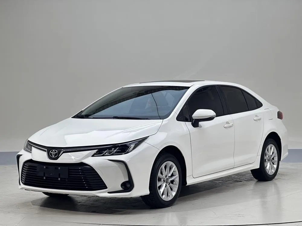 Toyota Corolla 1.2T S-CVT Elite PLUS Edition, 2021 — фото 1