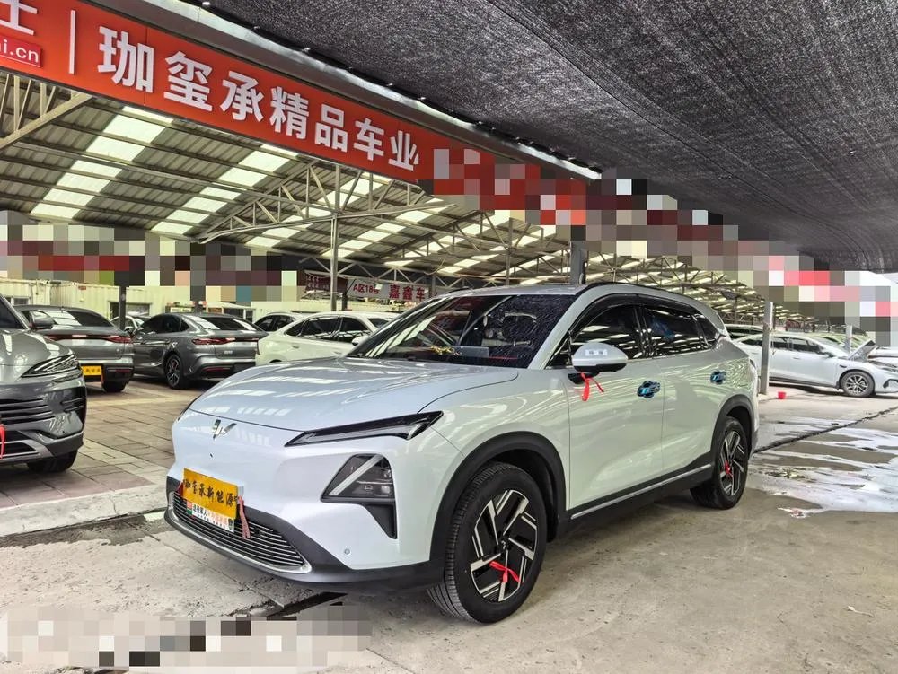 Wuling Starlight S PHEV 130km Flagship Version, 2024 — фото 1