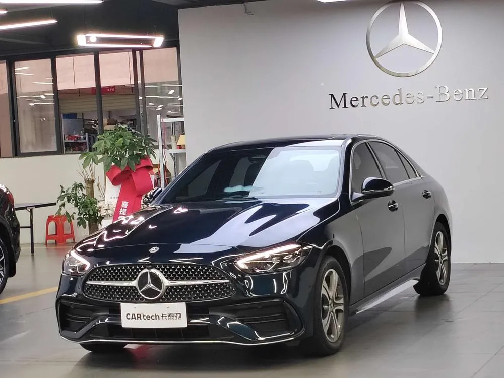 Mercedes-Benz C-Class, 2022
