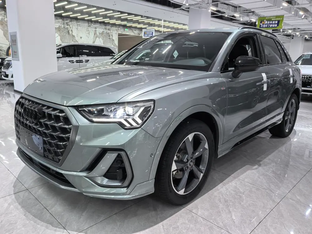 Audi Q3 35 TFSI Fashion Version, 2024 — фото 1