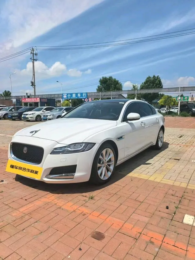 Jaguar XFL 2.0T P250 2WD Luxury Edition, 2020 — фото 1