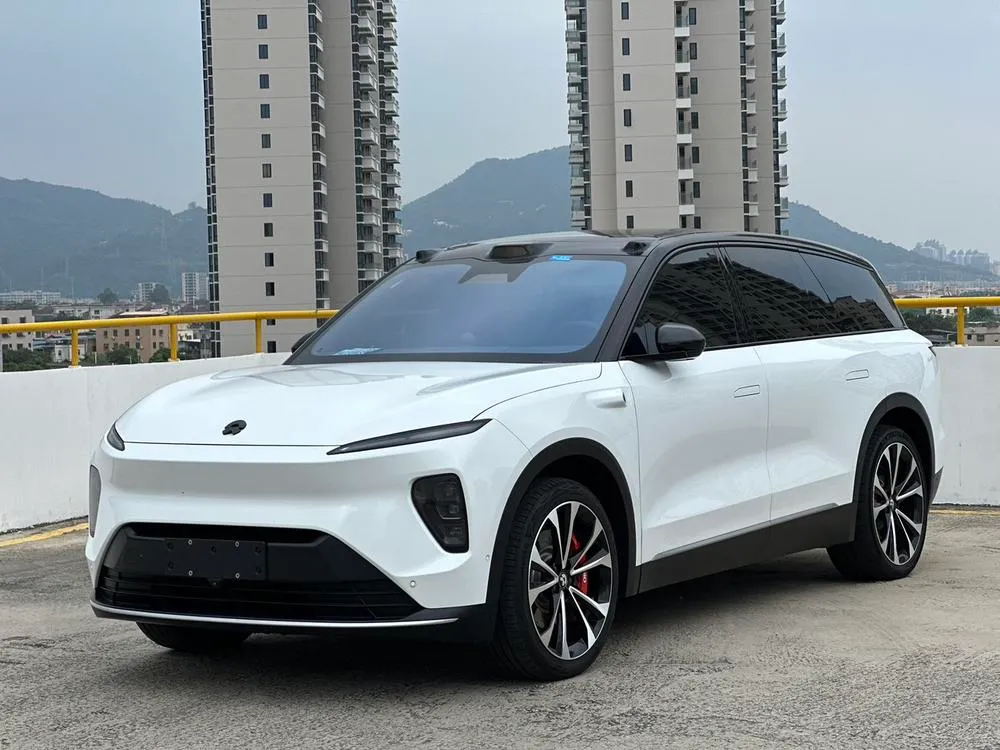 NIO ES8, 2023