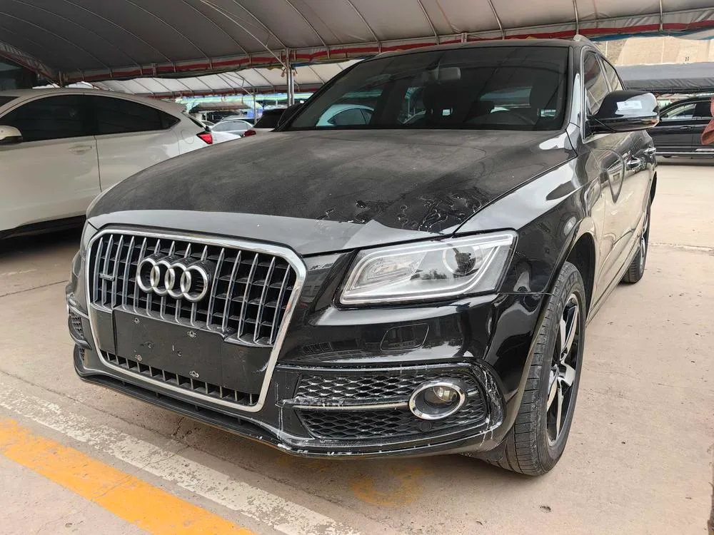 Audi Q5 Edition 40 TFSI Version, 2018 — фото 1