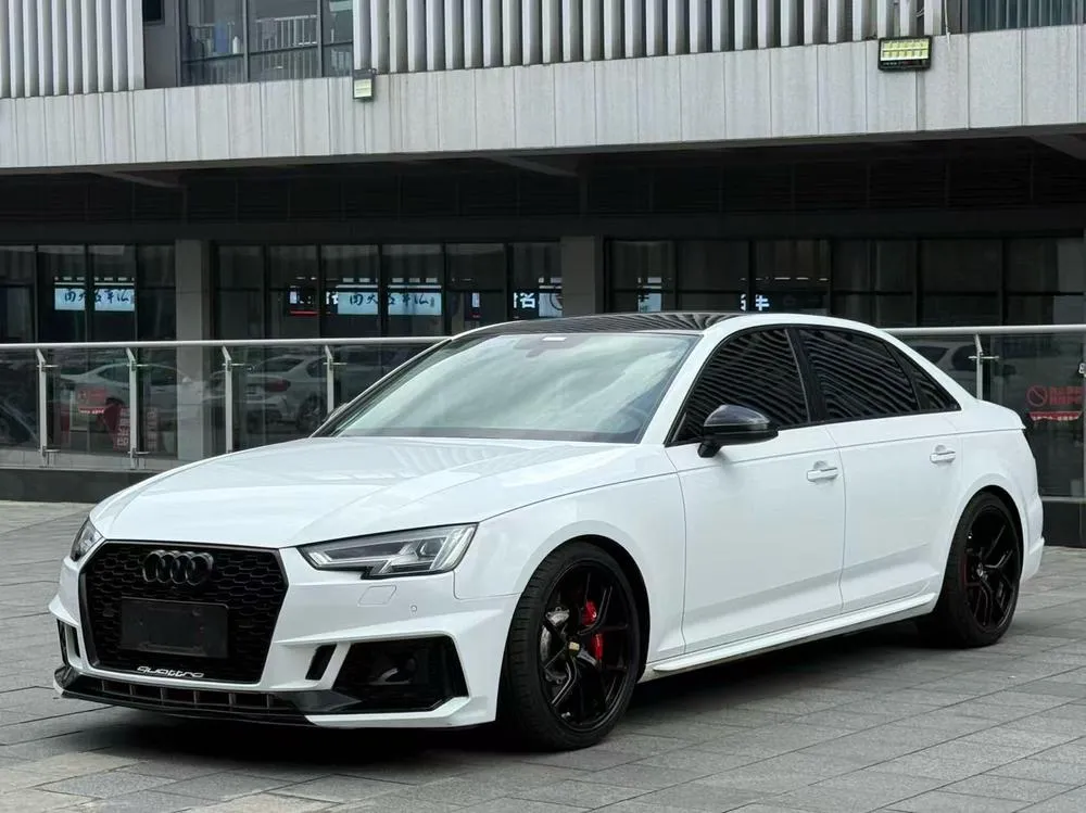 Audi A4L 40 TFSI Version CN6, 2019 — фото 1