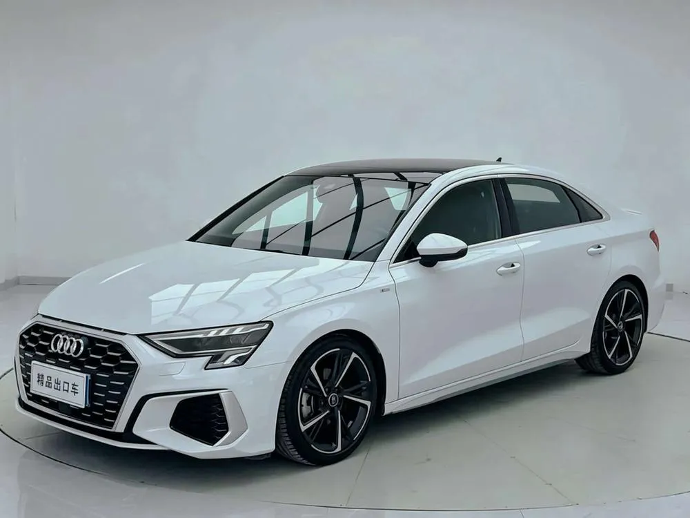 Audi A3 Facelift A3L Limousine 35 TFSI Fashion Sport Version, 2023 — фото 1