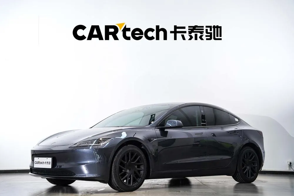 Tesla Model 3, 2023