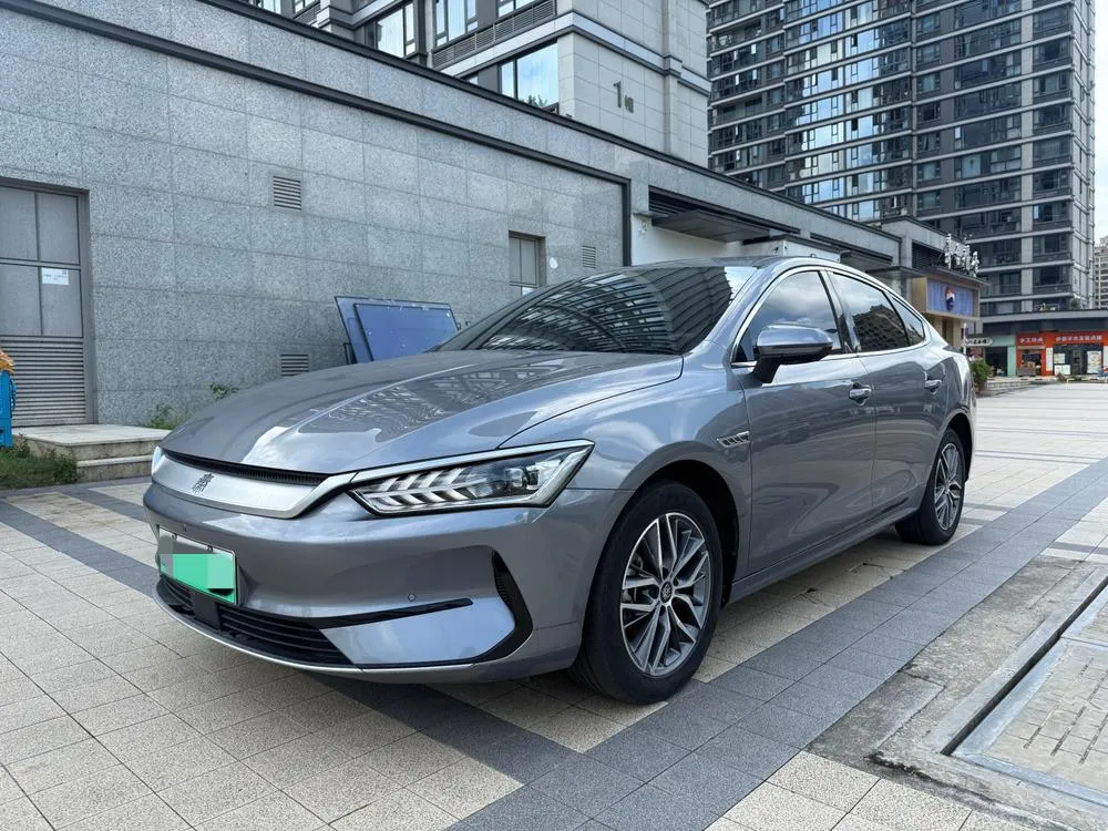 BYD Qin PLUS EV Champion Edition 510KM Version, 2023 — фото 1