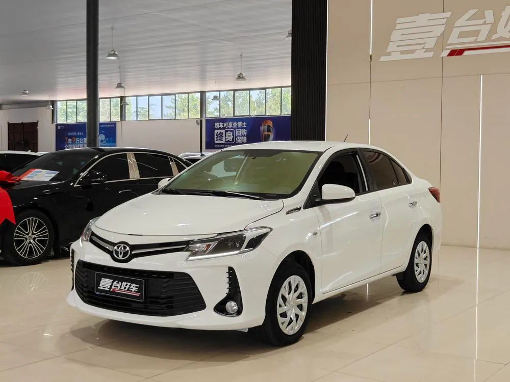 Toyota Vios 1.5L CVT 20 Anniversary Edition, 2022 — фото 1